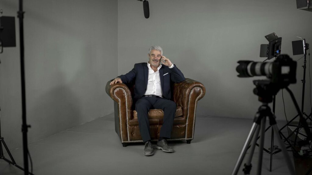 Pino Insegno Ritratto in Studio